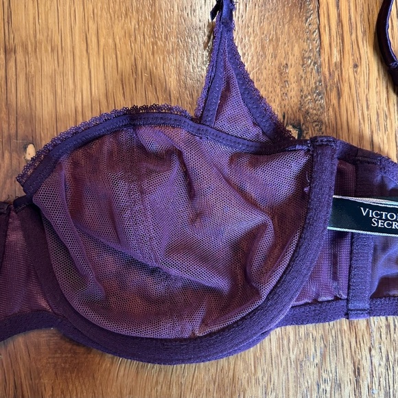 Victoria’s Secret Dream Angels Unlined Balconet Bra SZ 32D Deep Purple NEW - Picture 2 of 7